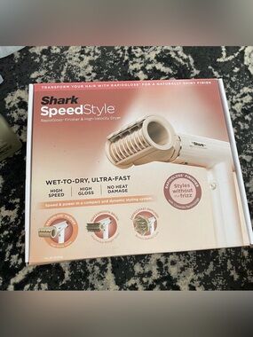 Shark SpeedStyle RapidGloss Wet-to-Dry Hair Dryer - Blush Pink